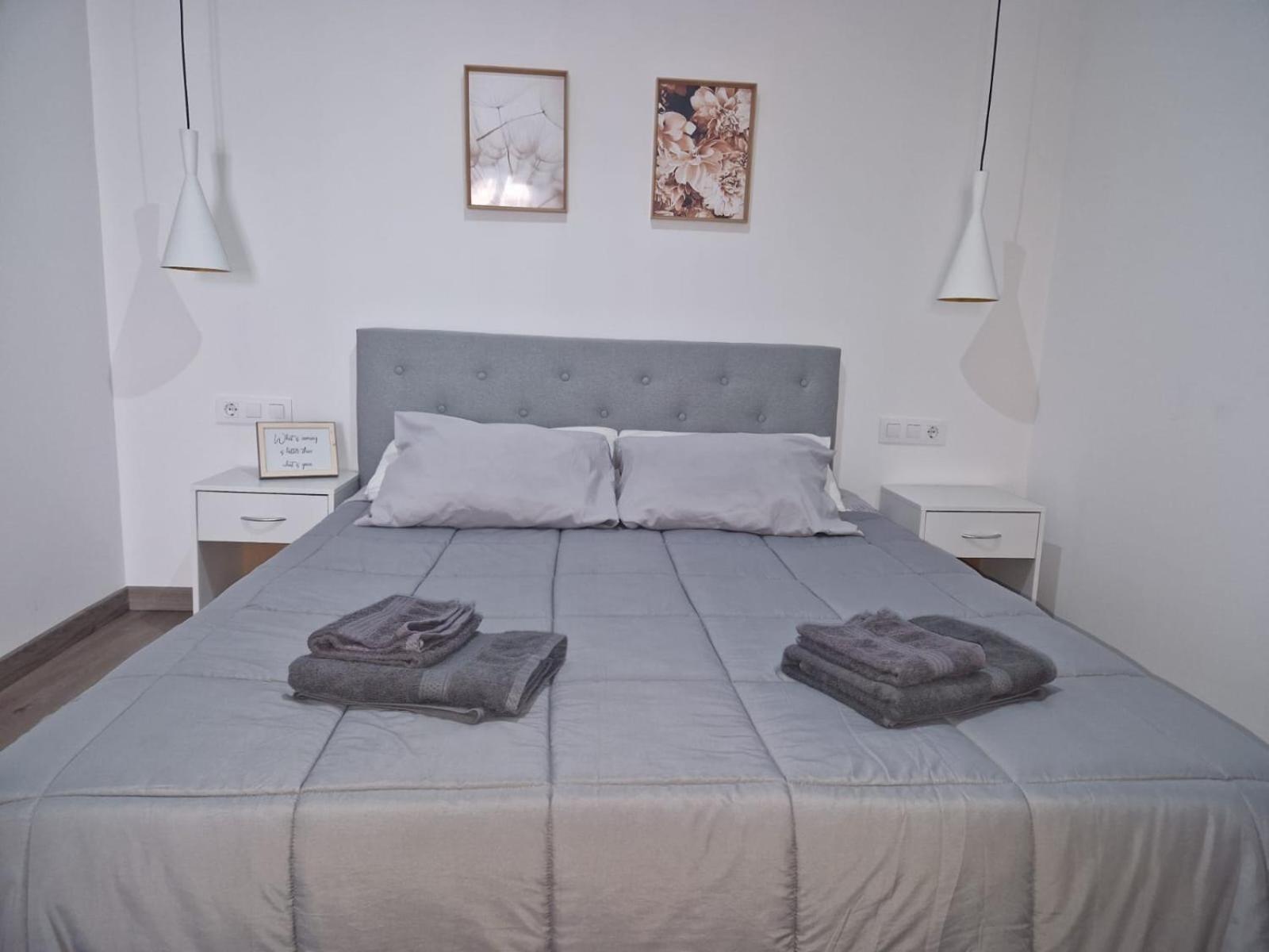 Apartamento Comarca De Haro Exterior photo